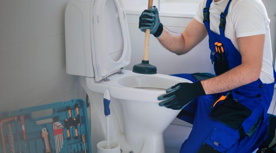 Professional sewer line repair services in Lynwood, CA